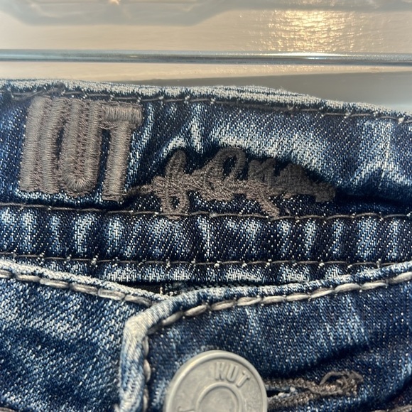 Kut from the Kloth Women's Flare Blue Jeans size 4. - Picture 5 of 12